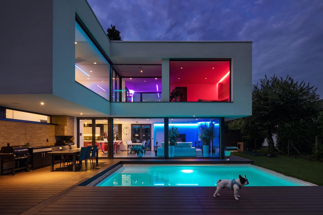 Home 1